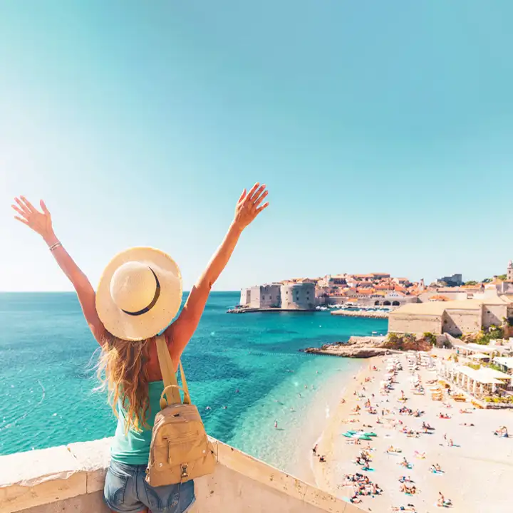 8.	Joining a Beach Yoga or Fitness Session 