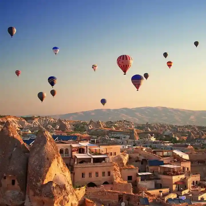 7. Explore the Grand Bazaar in Istanbul, Turkey