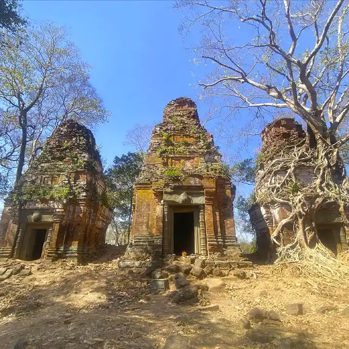 8. Observe the Influence of Khmer Culture in Siem Reap